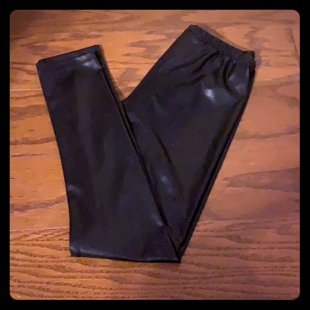 leather leggings